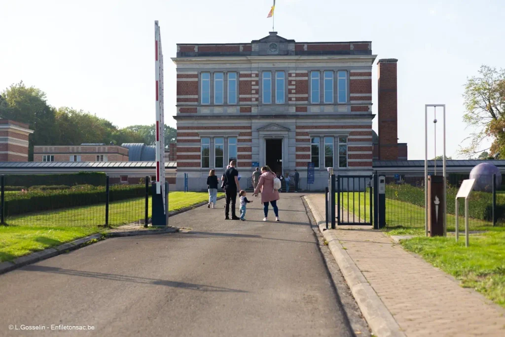%name Portes ouvertes de lObservatoire Royal de Belgique : retour sur un week end pour les 200 ans de lObservatoire